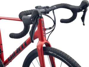 Vélo Gravel Revolt 1