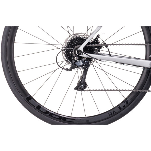 Vélo de route Cube Attain Pro – Image 3